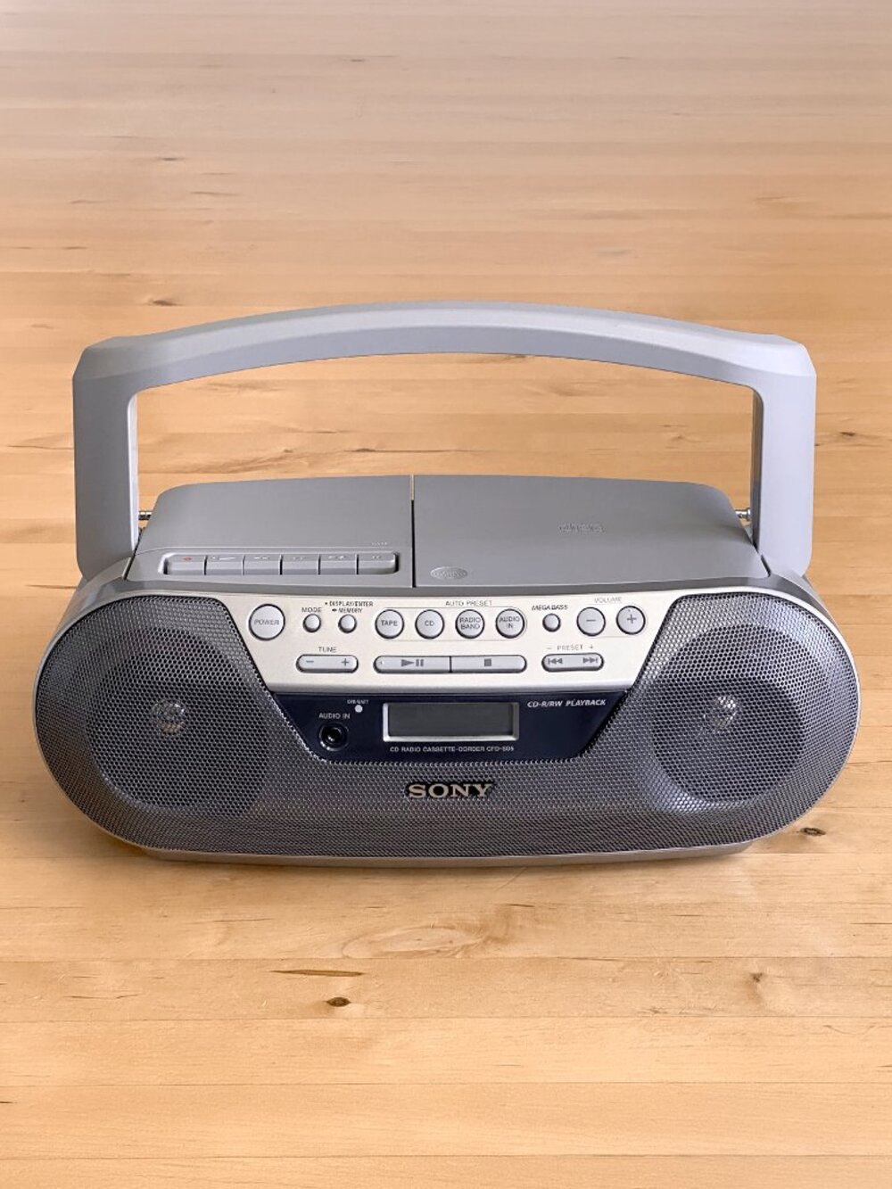 Sony CFD-S05 Portable Stereo CD Radio Cassette Tape Recorder Boombox